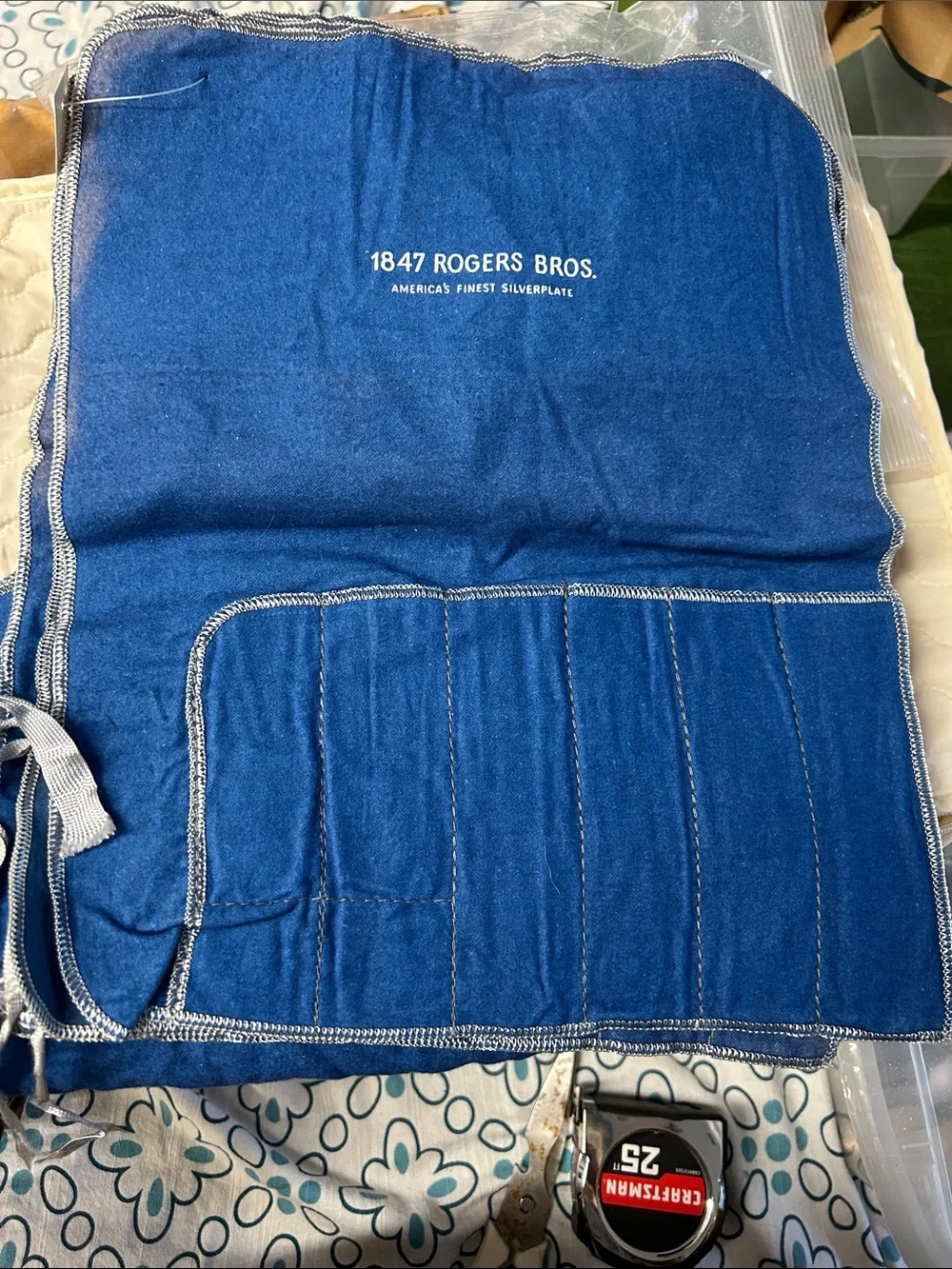 1847 Rogers Bros over logo